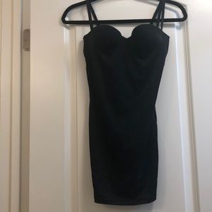 NWOT Victoria Secret small 34 B black shaper